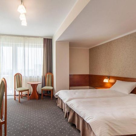 Vestina Wellness & Spa Hotel مينززدرويه المظهر الخارجي الصورة