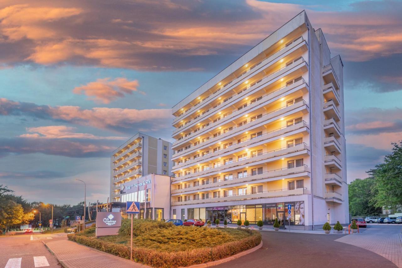 Vestina Wellness & Spa Hotel مينززدرويه المظهر الخارجي الصورة