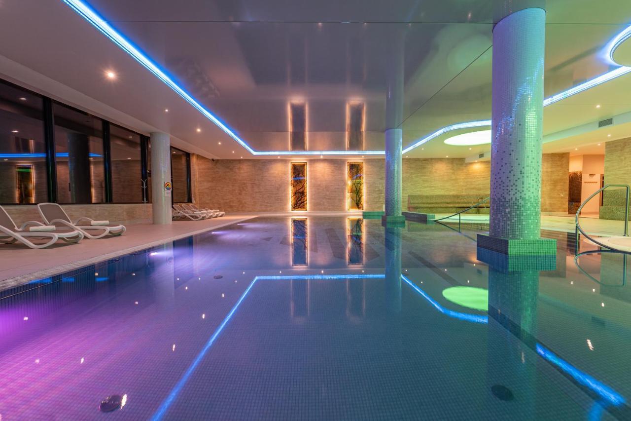Vestina Wellness & Spa Hotel مينززدرويه المظهر الخارجي الصورة