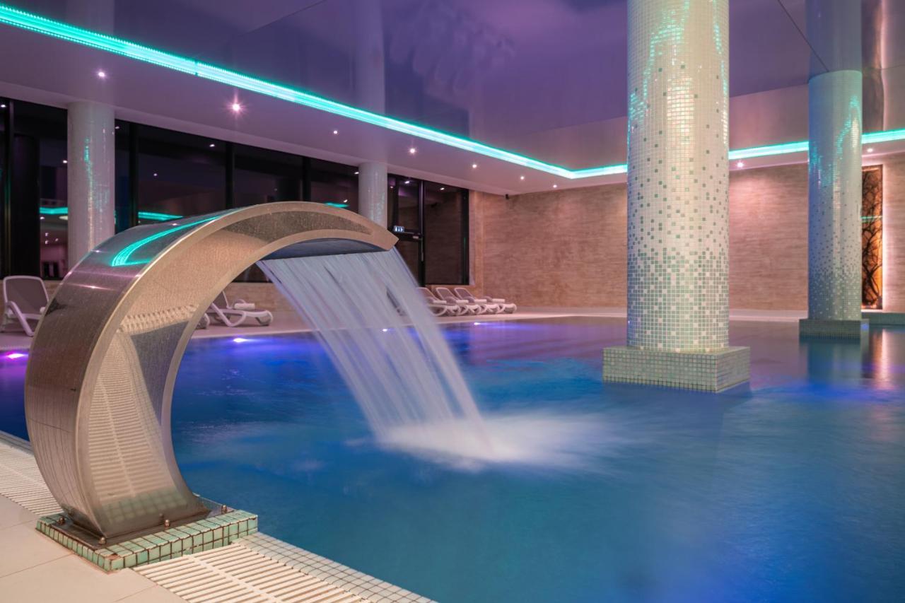 Vestina Wellness & Spa Hotel مينززدرويه المظهر الخارجي الصورة