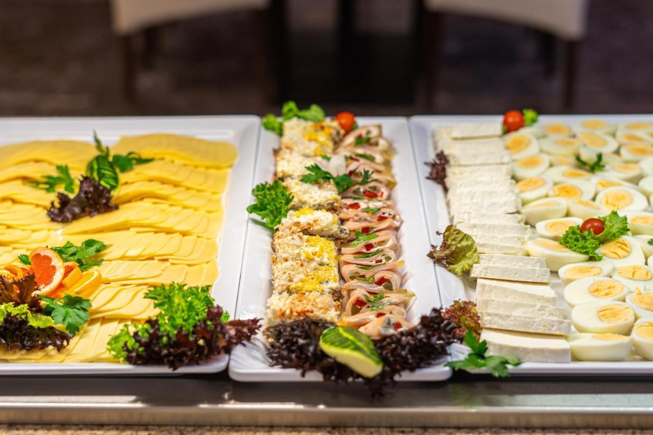 Vestina Wellness & Spa Hotel مينززدرويه المظهر الخارجي الصورة