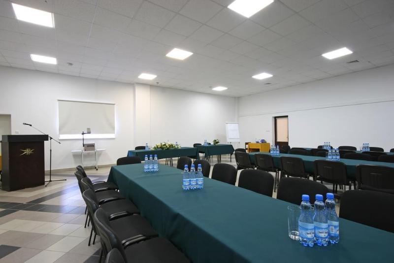 Vestina Wellness & Spa Hotel مينززدرويه المظهر الخارجي الصورة