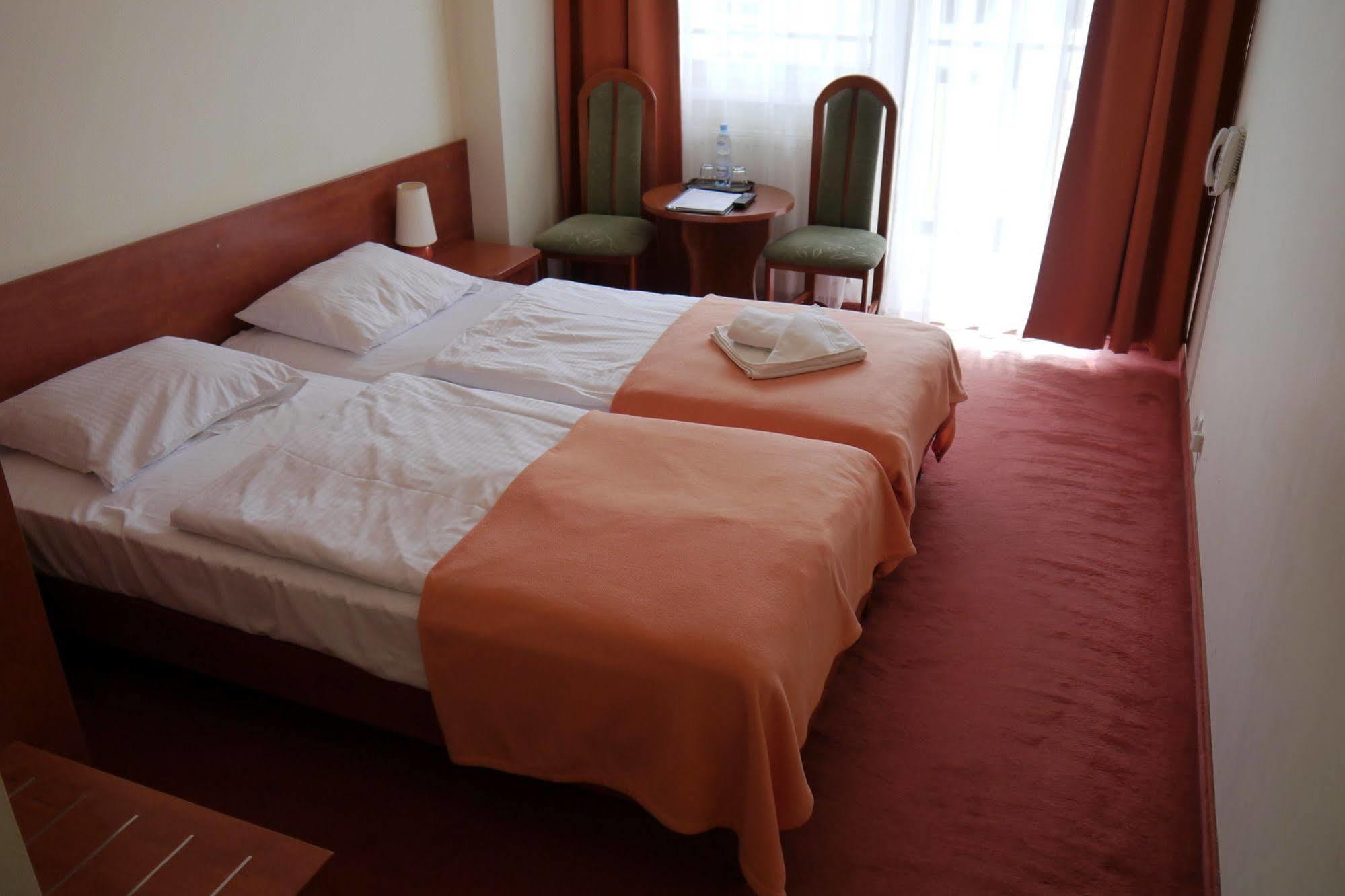Vestina Wellness & Spa Hotel مينززدرويه المظهر الخارجي الصورة