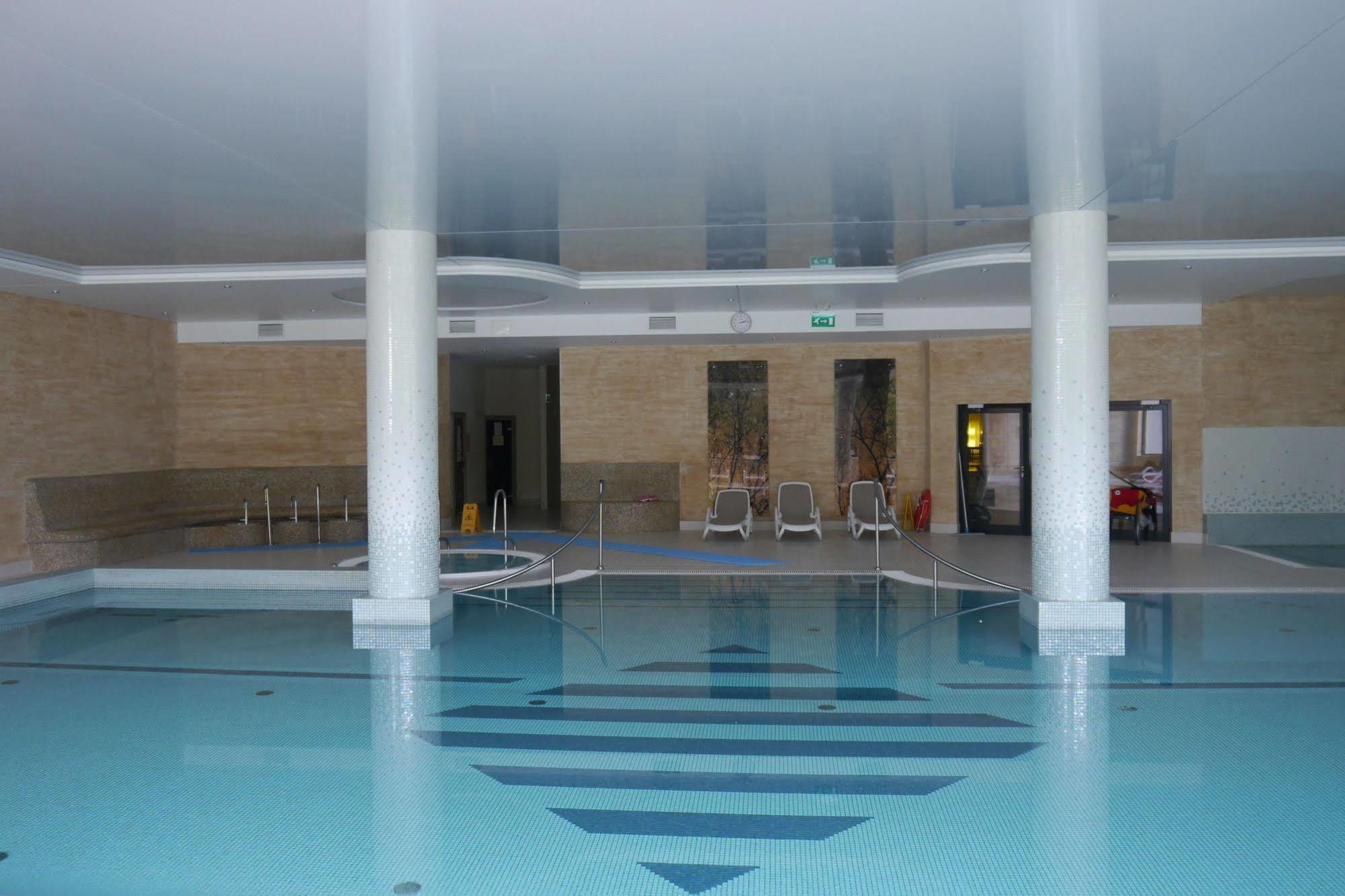 Vestina Wellness & Spa Hotel مينززدرويه المظهر الخارجي الصورة