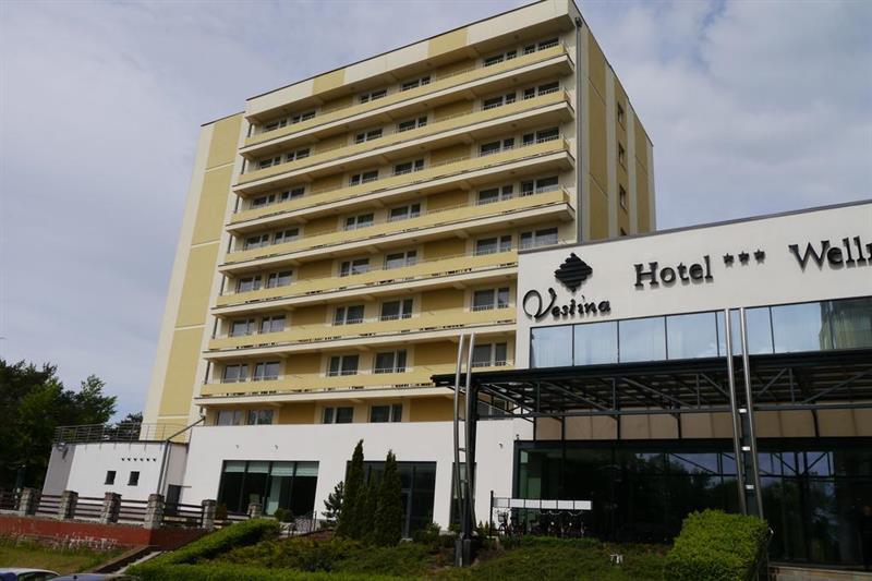 Vestina Wellness & Spa Hotel مينززدرويه المظهر الخارجي الصورة